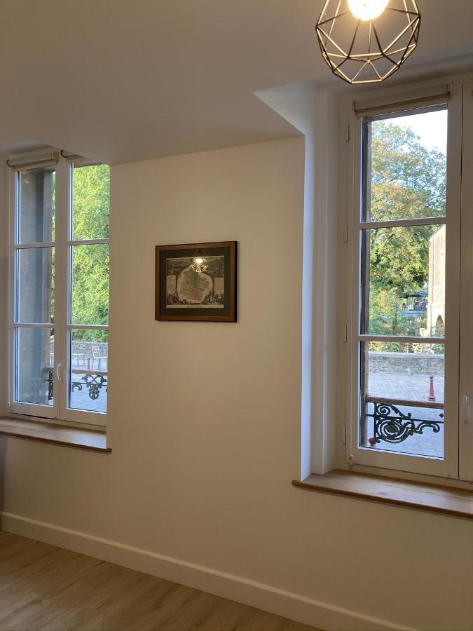 Suite Charles - Vue Musee Rimbaud Charleville-Mezieres Exterior photo